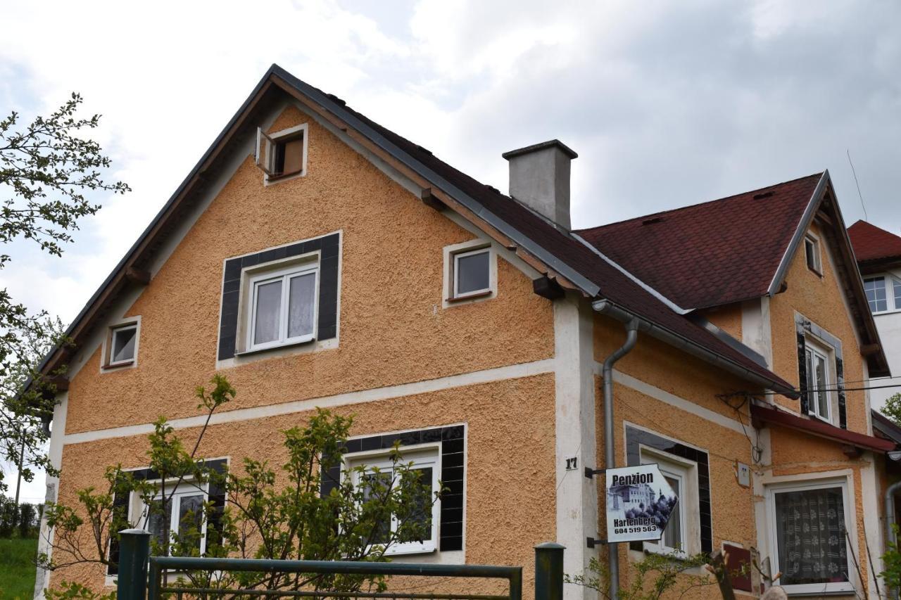 Guest House Hartenberg Sokolov Exterior photo
